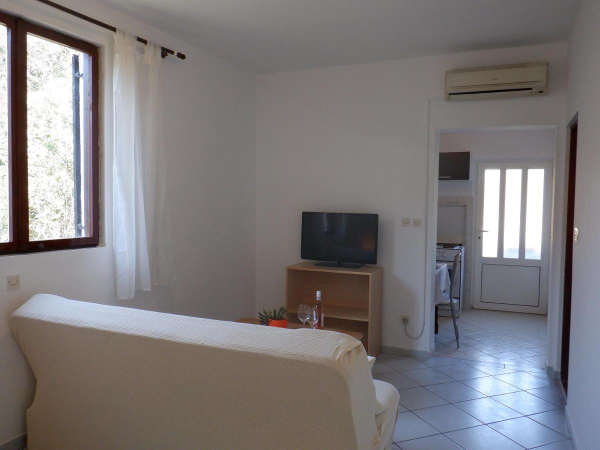 Podskoj Apartments Saplunara Kültér fotó
